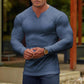 Camiseta deportiva de manga larga con cuello en V a la moda para hombre