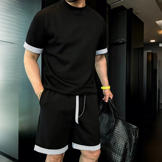 Conjunto de 2 piezas de top y pantalones cortos minimalistas para hombre de verano