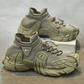 Zapatillas informales transpirables de malla antideslizante con suela gruesa