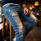 Vaqueros ajustados rotos y elegantes para hombre