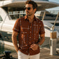 ☀️👔 ¡50% OFF POR TIEMPO LIMITADO! Camisa de Hombre con Estampado Geométrico y Corte Holgado – Suave Sensación de Verano, Comodidad Amplia y Estilo Listo para Vacaciones ✨
